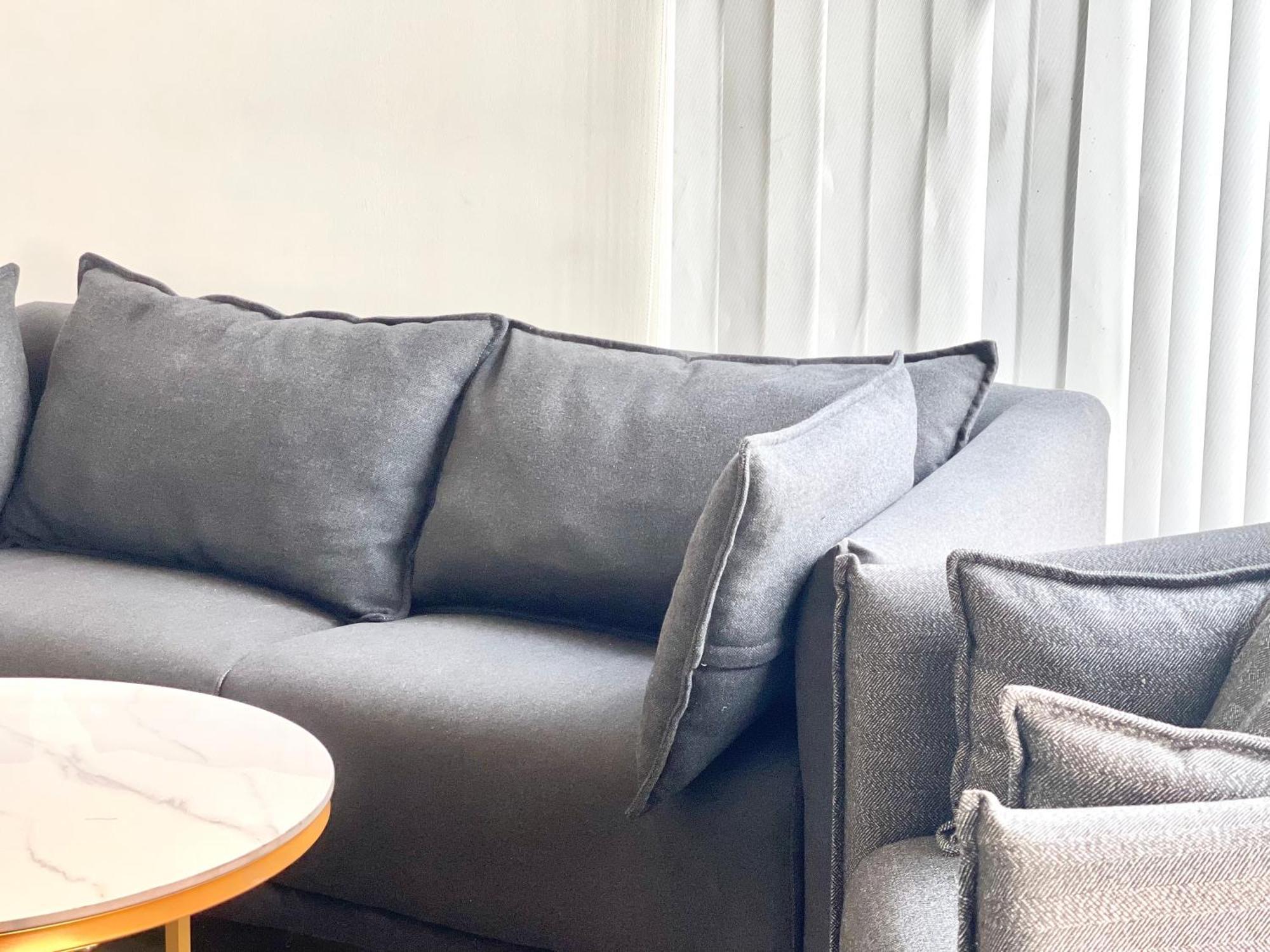 Sky Hotel Central Phnom Penh - Rooms & Apartments エクステリア 写真