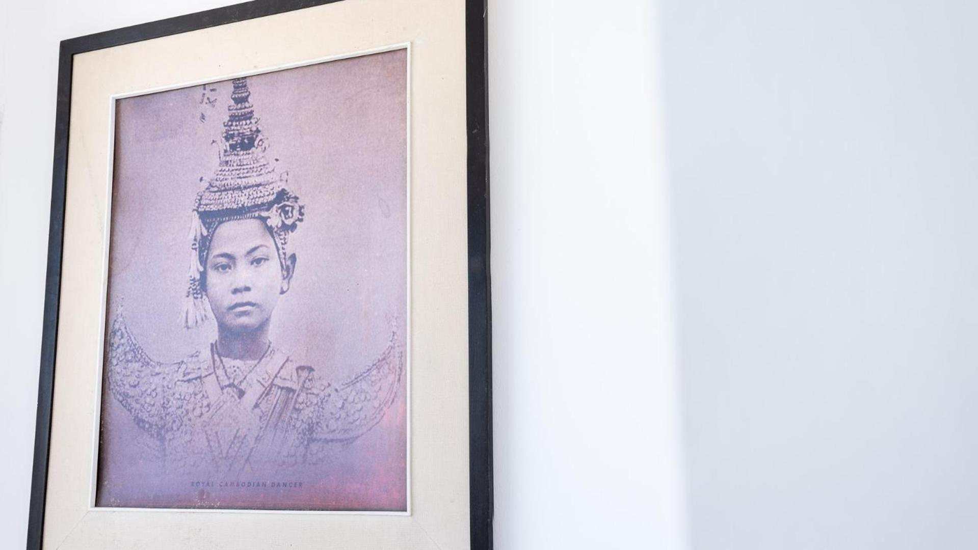 Sky Hotel Central Phnom Penh - Rooms & Apartments エクステリア 写真