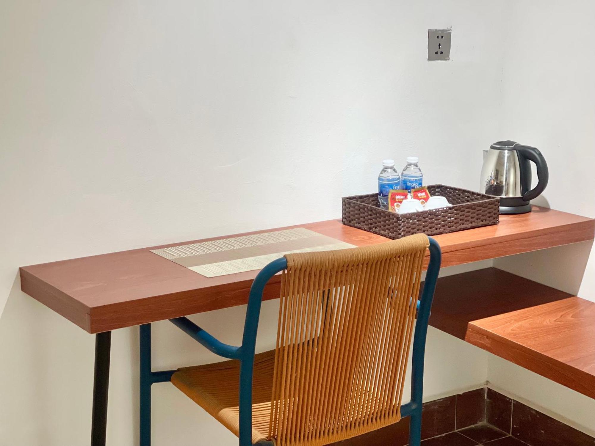 Sky Hotel Central Phnom Penh - Rooms & Apartments エクステリア 写真